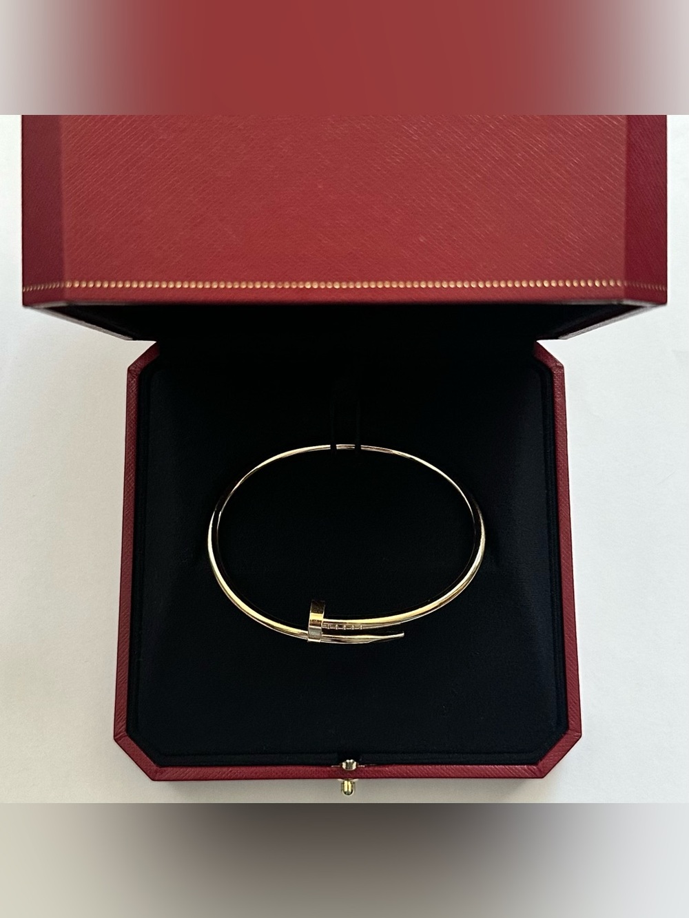 Cartier Juste un Clou Classic Nail Bracelet 18K Yellow Gold Size 19 With Box